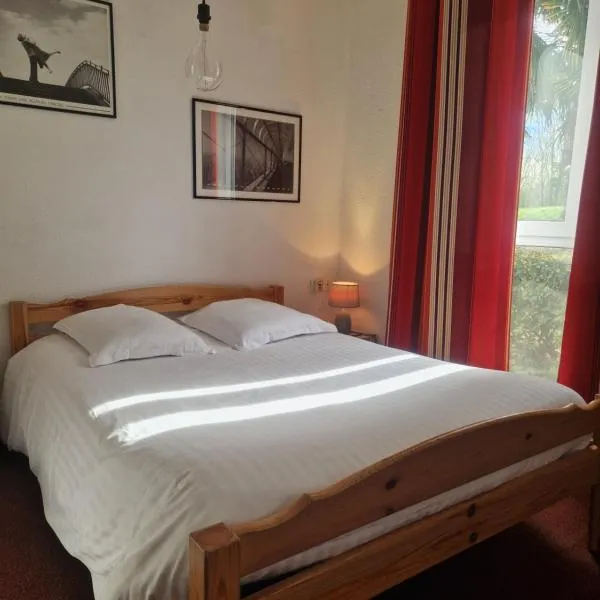 Agape Hotel Niort- Bessines，位于Bessines的酒店
