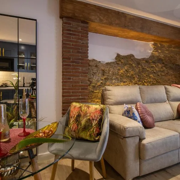 Roca Loft Maruja - by Allexperiences，位于塞特尼尔的酒店