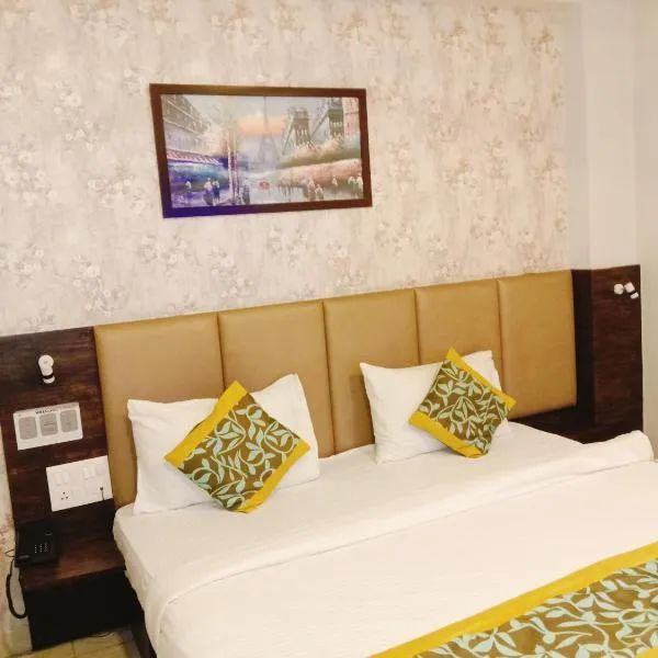 Hotel Groove，位于勒克瑙的酒店