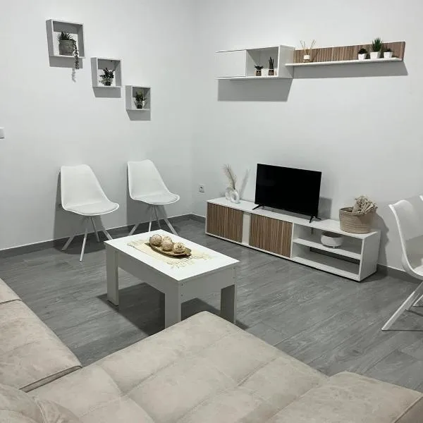 Apartamento El Rincón del Olivar 1，位于蒙托罗的酒店
