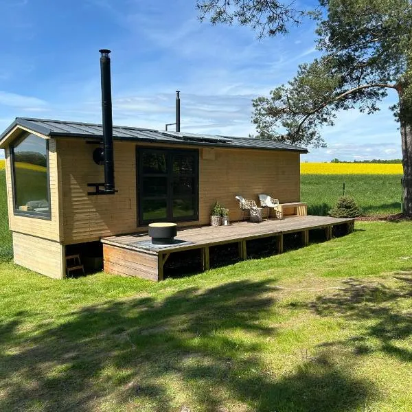 Tinyhouse Březina，位于Dolní Bezděkov的酒店