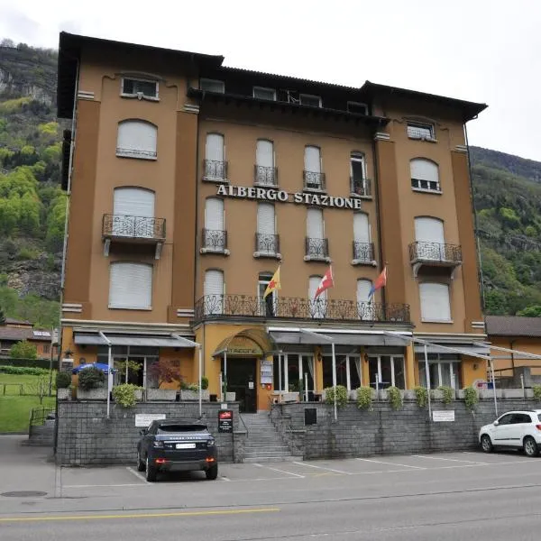 车站旅馆，位于Corzoneso的酒店