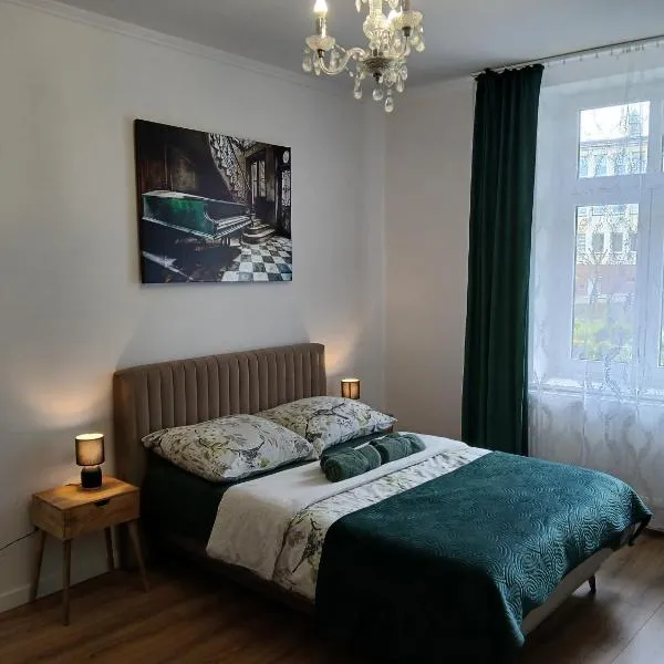 APARTAMENT NAD SANEM，位于普热梅希尔的酒店
