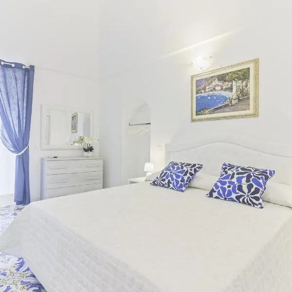 Palazzo Trara - Holiday Rooms，位于斯卡拉的酒店