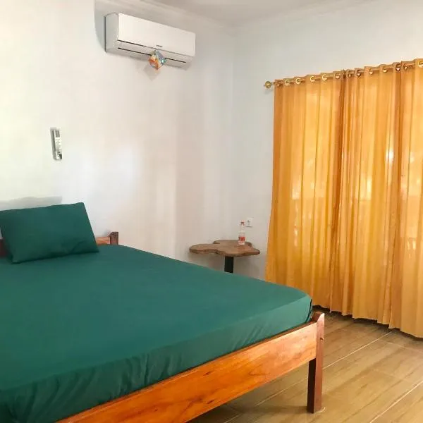 Gili Lampu Homestay，位于Labuhanpandan的酒店