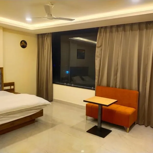 PCR Continental，位于德拉敦的酒店