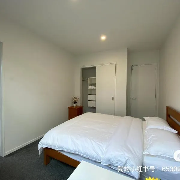 CozyNest3 -Private entrance and bath，位于奥克兰的酒店
