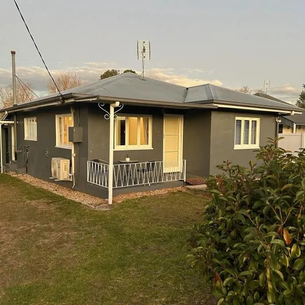 Denham Cottage - Quart Pot Creek，位于史丹霍普的酒店
