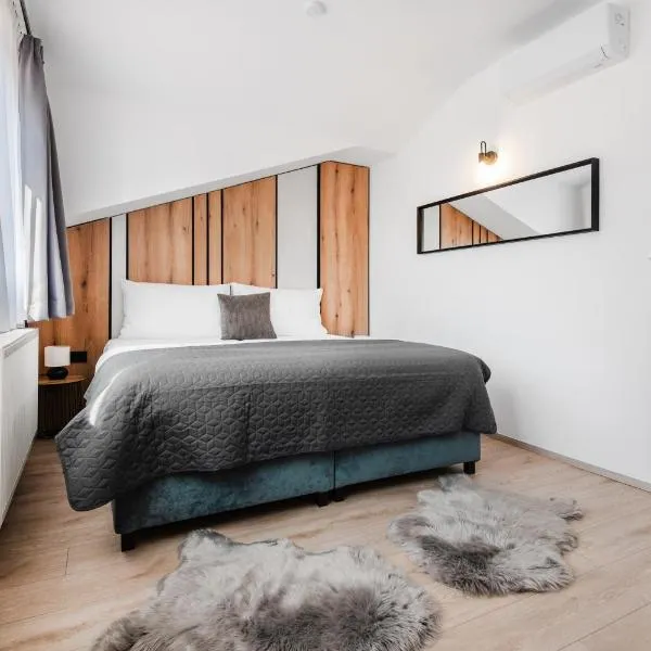 No 28 Rooms & Apartments，位于库特纳霍拉的酒店