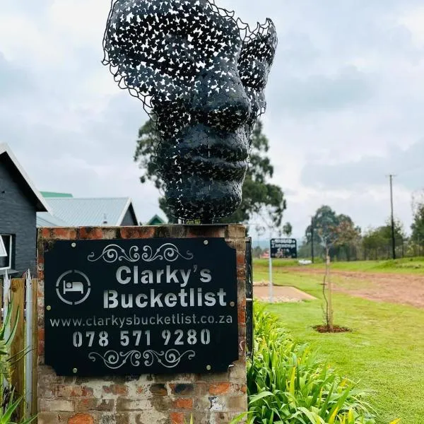 Clarkys Bucketlist Dullstroom，位于德尔斯特鲁姆的酒店