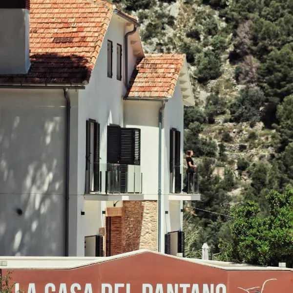 LA CASA DEL PANTANO，位于拉瓦利德拉瓜尔的酒店
