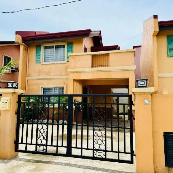 Santiago City Transient House，位于Santiago City的酒店