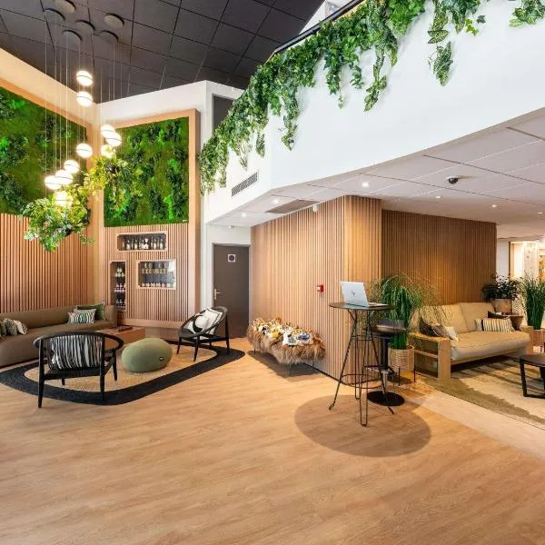 Mercure Grenoble Centre Porte des Alpes，位于格勒诺布尔的酒店