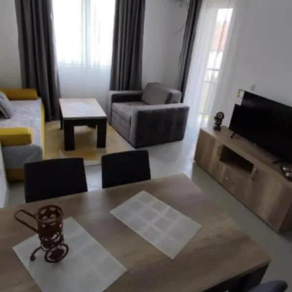 Apartman Tri delfina，位于Rakari的酒店