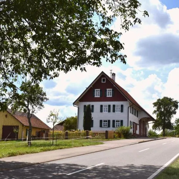 Ferienhaus Nordschwarzwald，位于Neuweiler的酒店