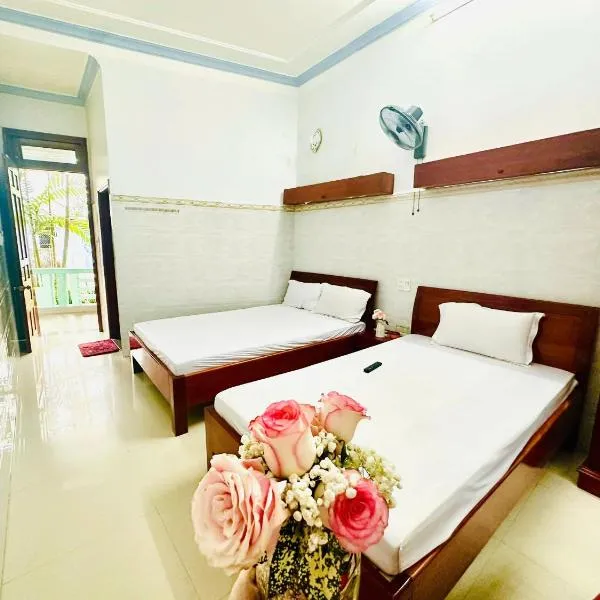 THANH QUANG Guest House，位于A Lưới (1)的酒店