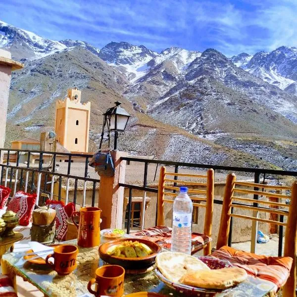 Gite Likemte Tachdirt，位于Tacheddirt的酒店