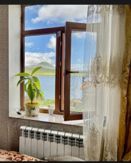 Guesthouse Amiran Tabatskuri，位于Tabatsquri的酒店