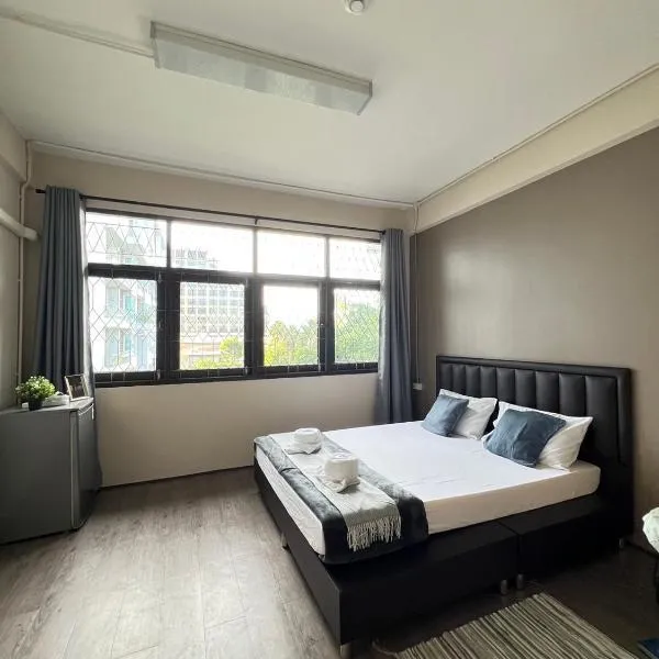 The Cage Suites，位于曼谷的酒店
