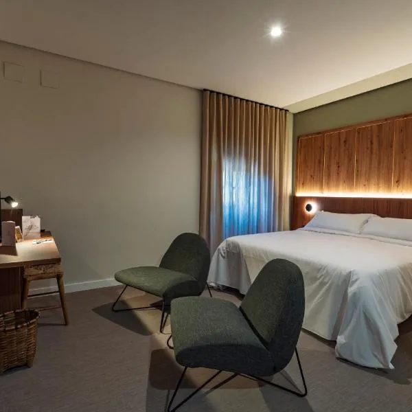 Hotel Valle del Ambroz，位于埃尔瓦的酒店