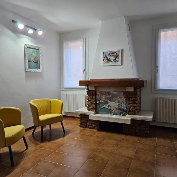 Casa al Teatro，位于基奥贾的酒店