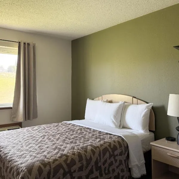 The Trail Inn - Stanton, IA - 620 Halland Ave，位于Stanton的酒店