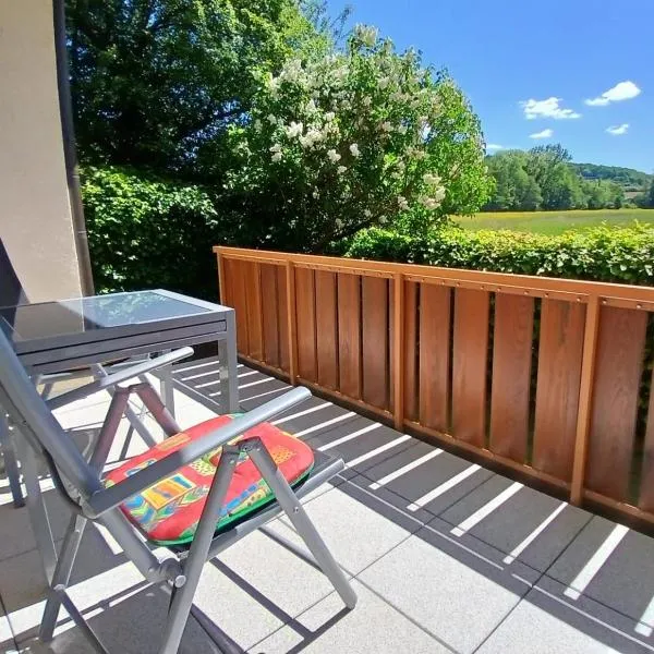 Ferienwohnung am Wiesengrund，位于Ebern的酒店