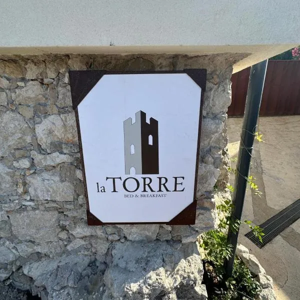 B&B La Torre，位于Trentinara的酒店