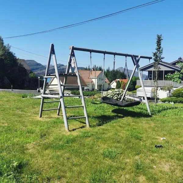 Fjordgløtt，位于Blålia的酒店