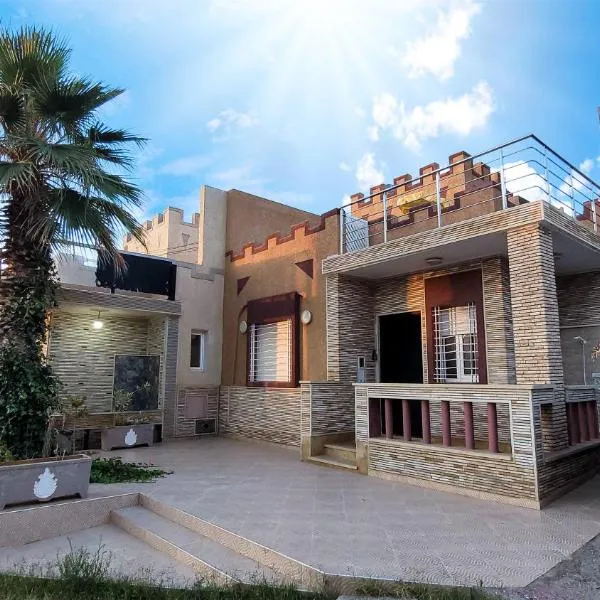Sunset Villa by the Ocean，位于Ibekhchach的酒店