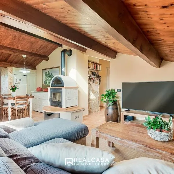 la dimora dipinta，位于Luni的酒店