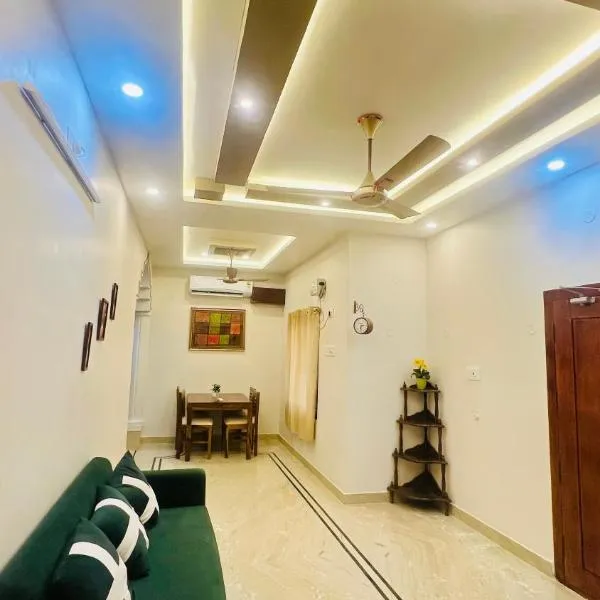 PENTHOUSE -Thanjavur home stays，位于坦贾武尔的酒店