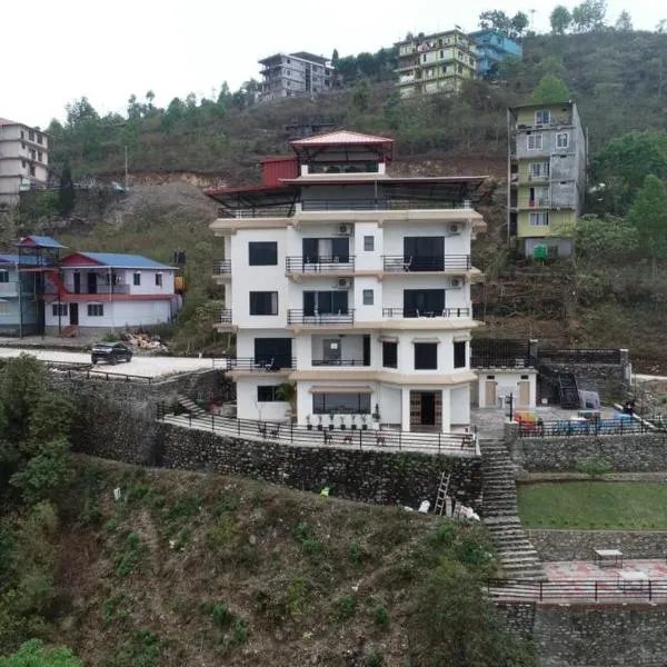 Premier Hideaway Hotel Bhedetar，位于Dharān Bāzār的酒店