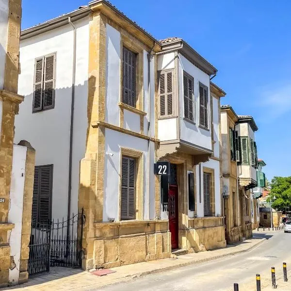 22 Yedia North Nicosia Turkish Side，位于尼科西亚的酒店