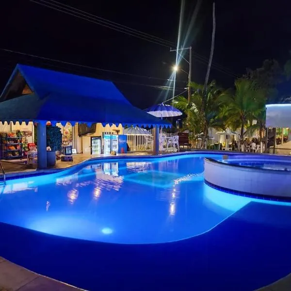 Hotel La Fragata，位于科韦尼亚斯的酒店