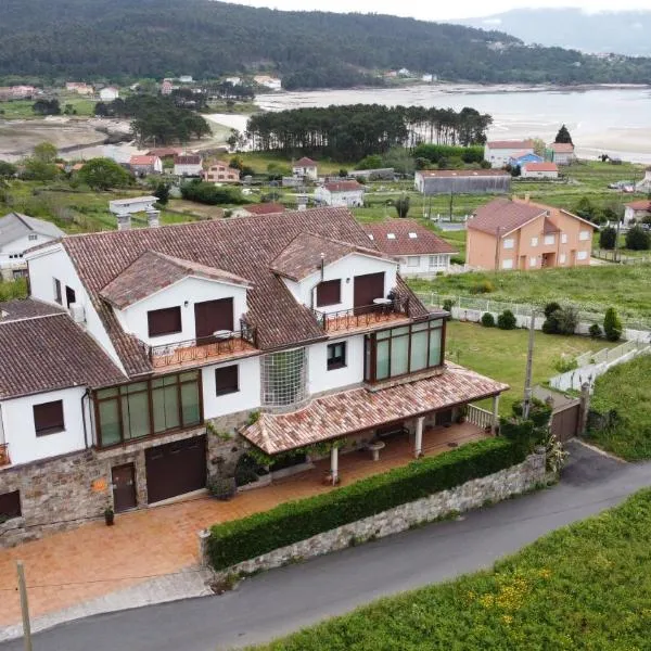 Apartamentos Rurales de Abelleira，位于穆罗斯的酒店