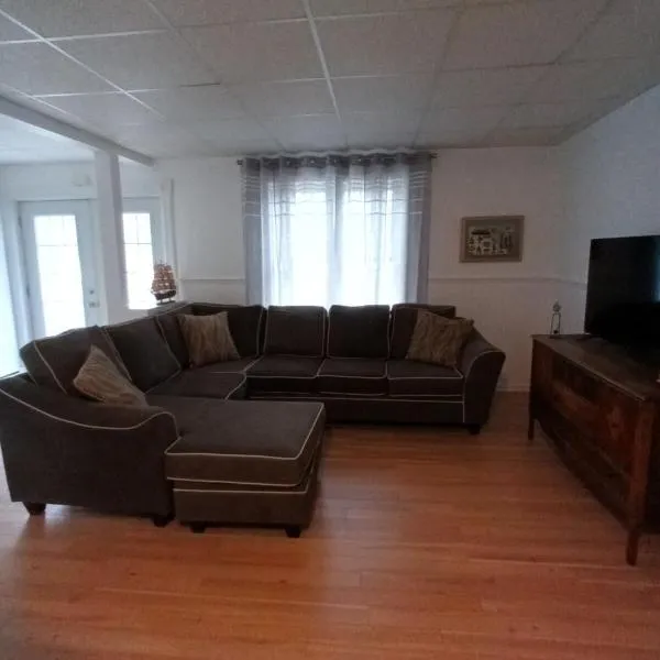 Le Narval Hébergement Touristique，位于圣西蒙的酒店