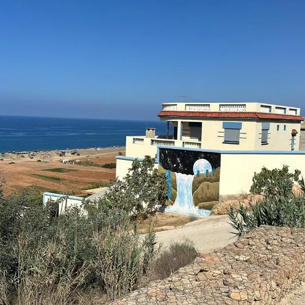 Villa MANSOURA avec piscine privative，位于Driouch的酒店