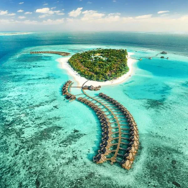 Sun Siyam Iru Fushi with Free Transfer，位于马纳杜岛的酒店