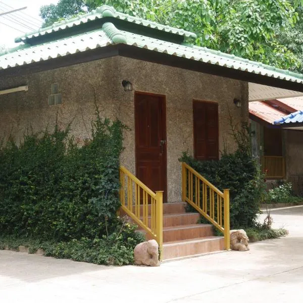 Rublom Resort Mae Taeng，位于湄登的酒店