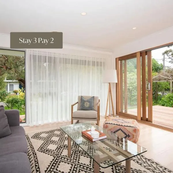 Tasman Serenity in Somers Walk to the beach，位于Somers的酒店