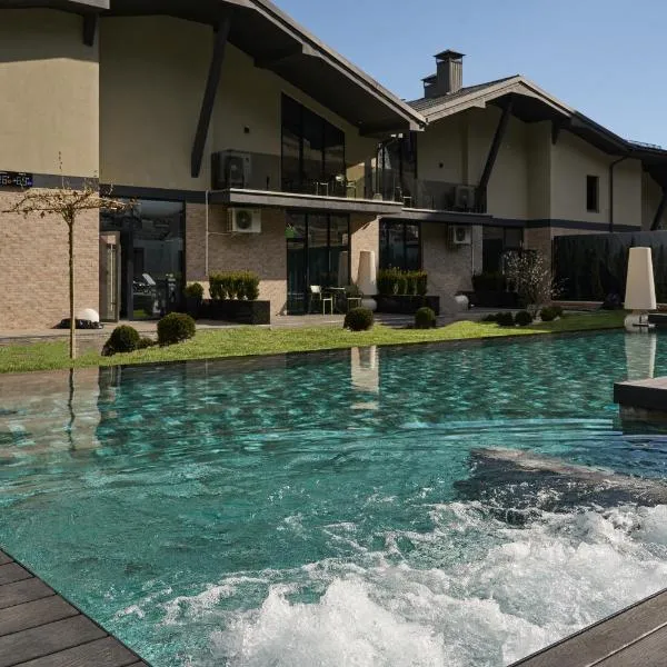 Twins Hotel & Spa，位于布克维的酒店