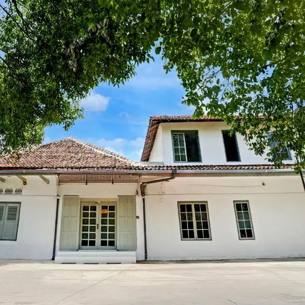 Hotel O Nawangwulan，位于谏义里的酒店