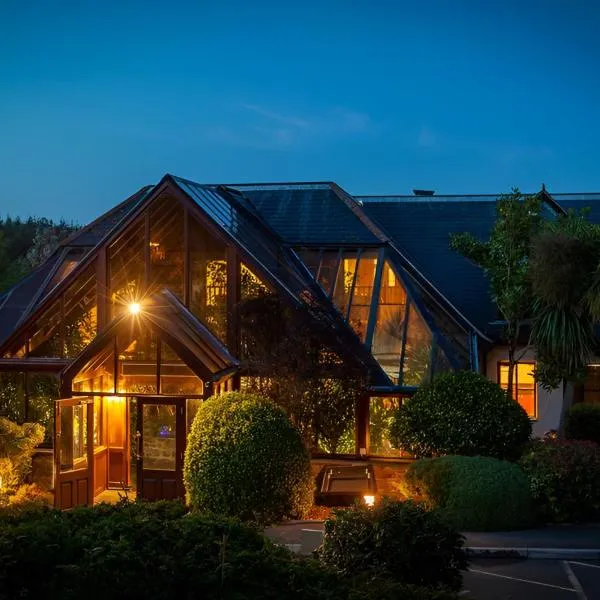 Hustyns Hotel，位于韦德布里奇的酒店