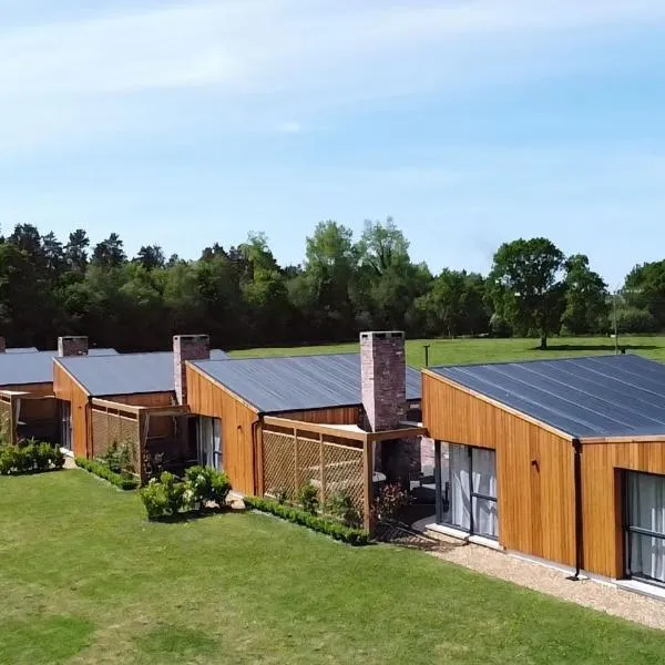 River Bann Retreat，位于Portglenone的酒店