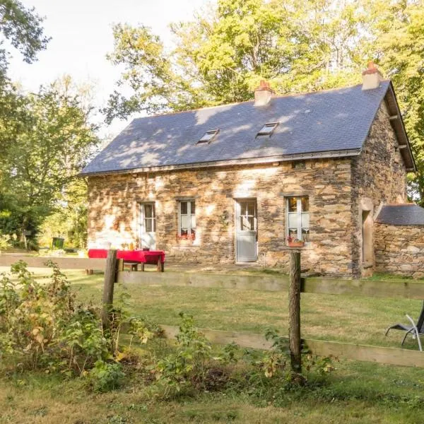 Gîte paisible en parc arboré, 3 ch., prox. Nantes/Rennes, équipements bébé, activités plein air - FR-1-306-1115，位于Nozay的酒店
