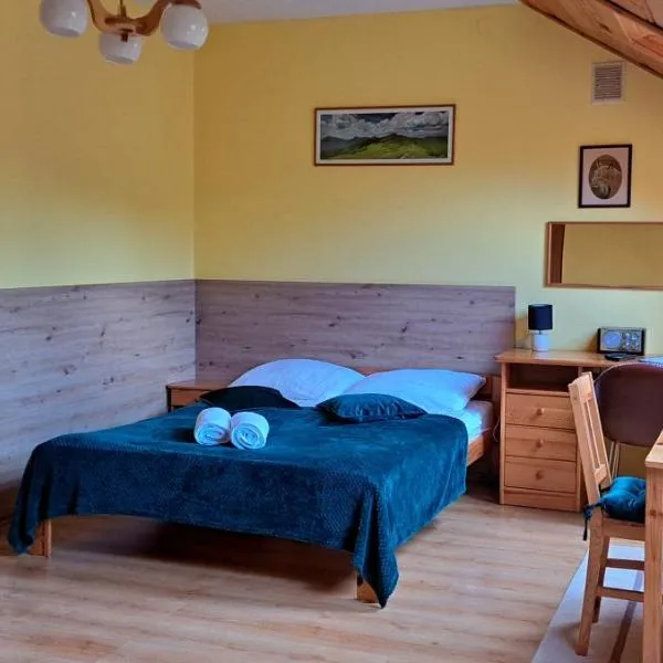 尤埃斯库拉帕农家乐，位于卢托维斯卡的酒店