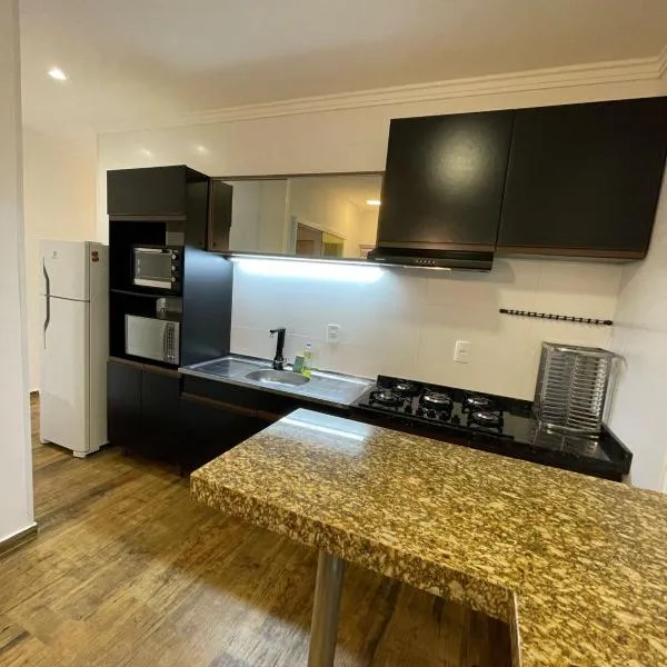 Residencial Luce Del Sole Apt 3，位于约恩维利的酒店