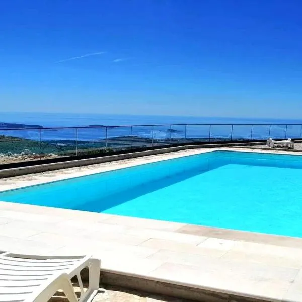 Dubrovnik Heights - Cozy Autumn Luxury Villa - Heated jacuzzi，位于Ivanica的酒店