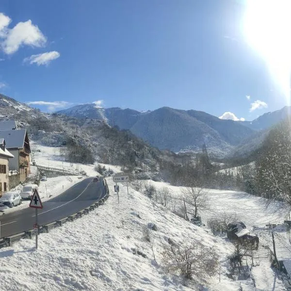 Ostau ERA NHEUADA VALLE DE ARAN，位于Aubert的酒店